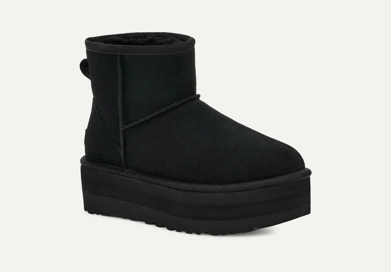 Ugg Classic Mini con plateau